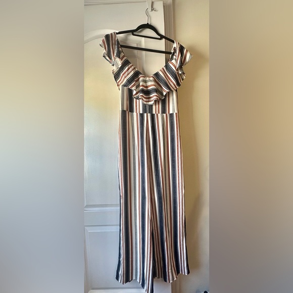 Flying Tomato Ruffle Wide Leg Jumpsuit Size L - Picture 2 of 4